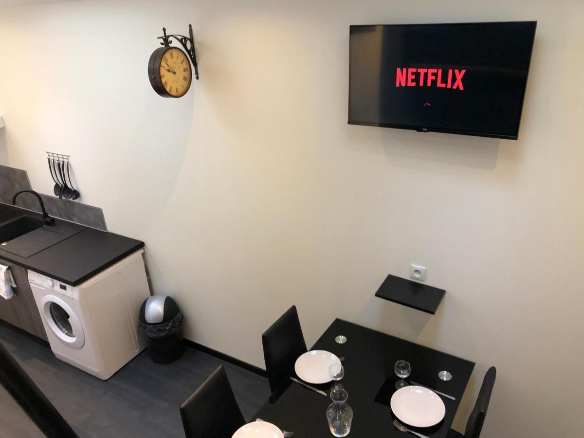 Au P'Tit Loft - Wifi Fibre - Orange Tv - Hyper Centre - Gare Apartment Troyes Ngoại thất bức ảnh